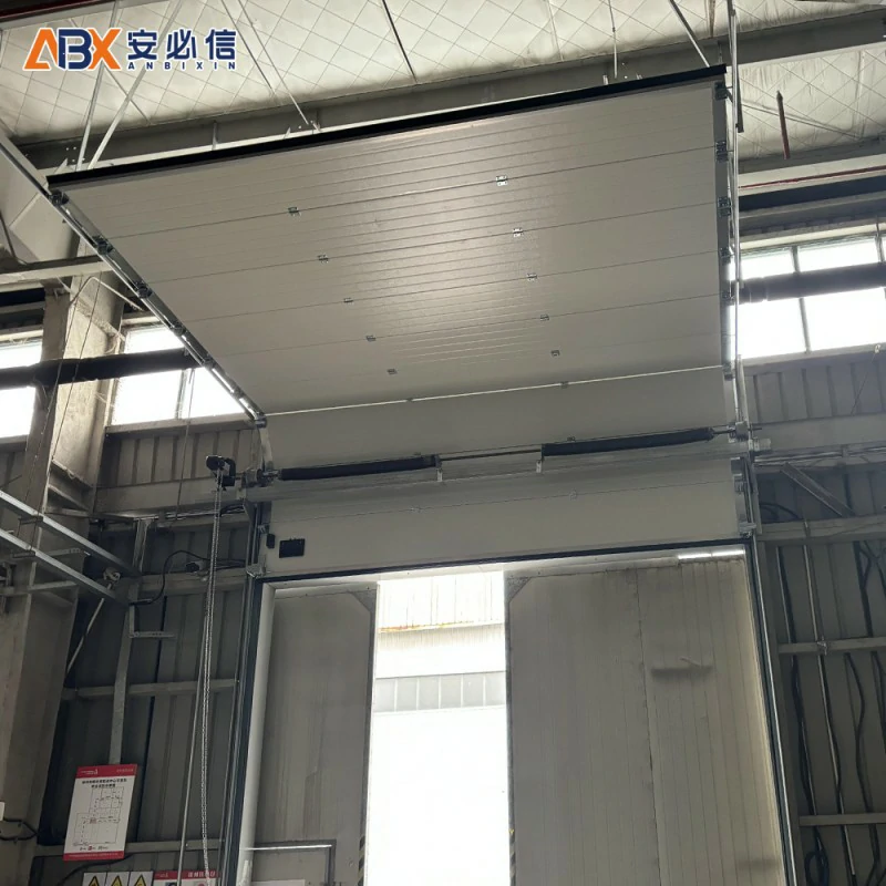 新乡翻板提升门